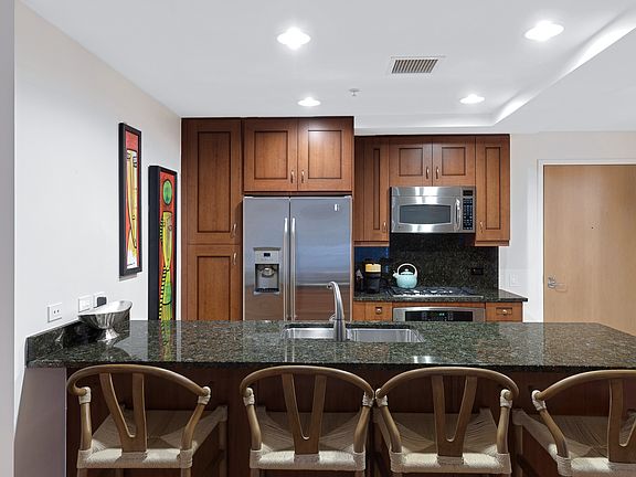 3rd image of 7161 E Rancho Vista Dr Unit 2013