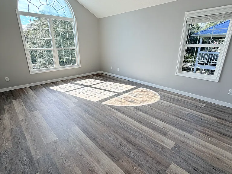 123 Seabreeze Cir — Photo 43