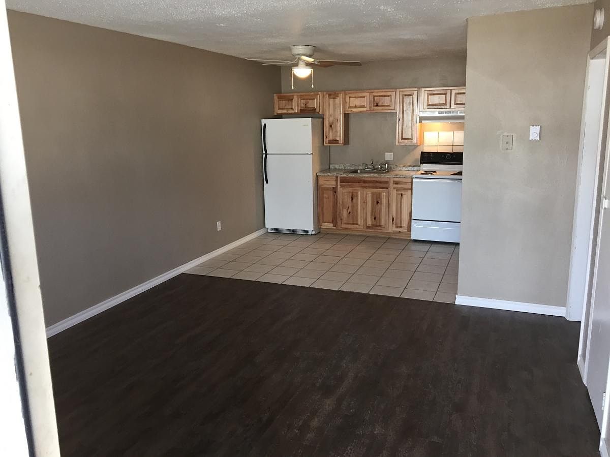 314 N Main St #3, Owasso, OK 74055 | Zillow