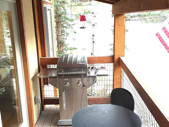 Private deck 
