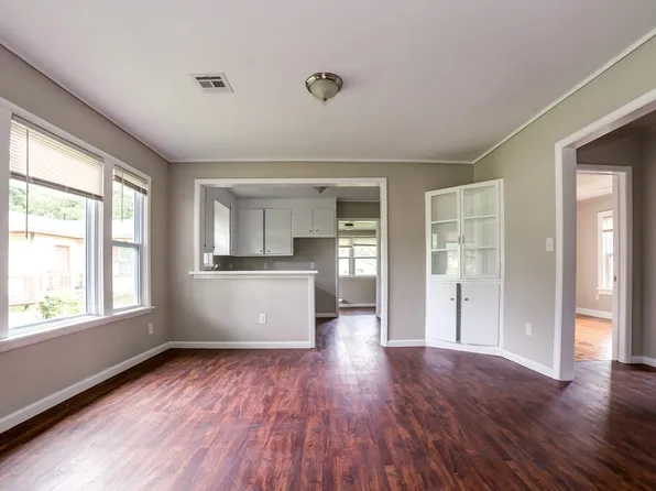 1733 E Marshall St, Tulsa, OK 74110