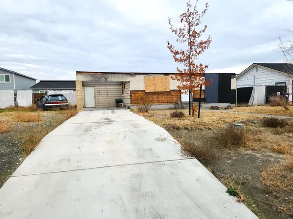 403 S Cedar Ave, Pasco, WA 99301