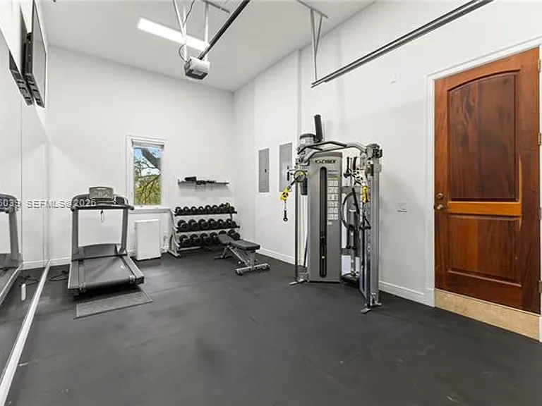 1410 Tagus Ave #1410 — Photo 34