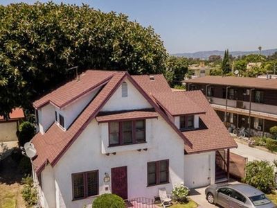 2811 S Cloverdale Ave, Los Angeles, CA, 90016