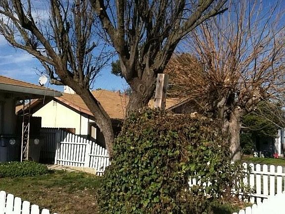 3rd image of 6125 Terrell Dr #B