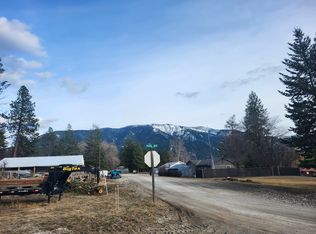 201 Park Ave, Columbia Falls, MT 59912