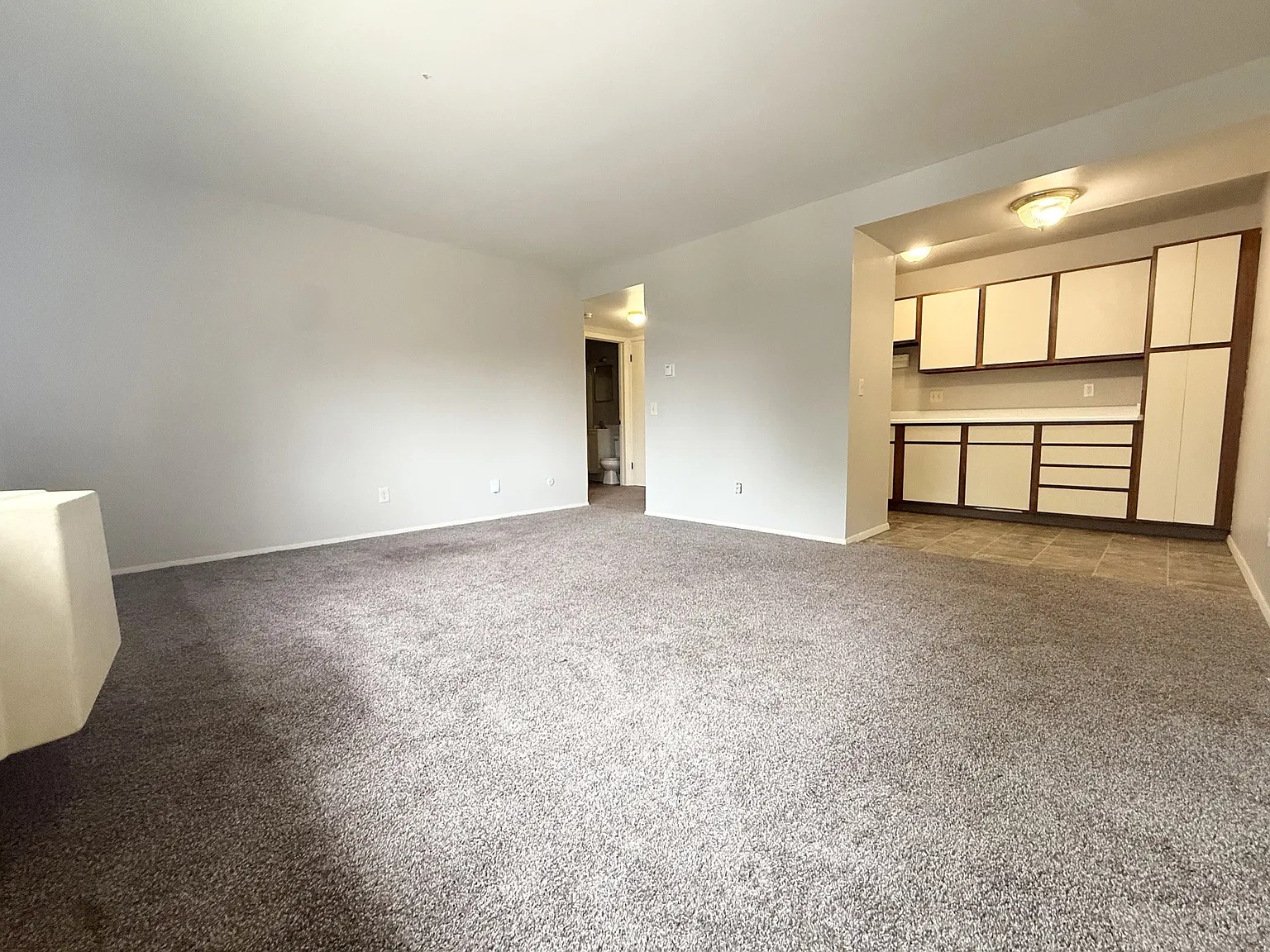 2050-2080 Allen Boulevard - 2080-25 — Photo 4