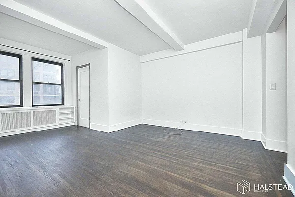 Rented by Halstead Real Estate | media 19