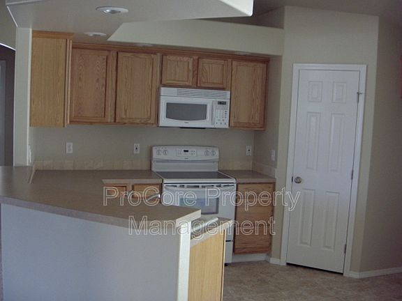 5th image of 5116 Weston Ave