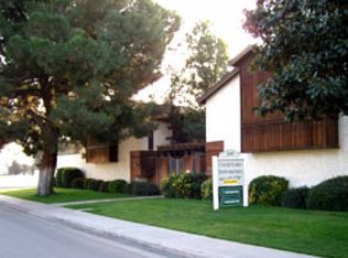 105 Real Rd APT L, Bakersfield, CA 93309