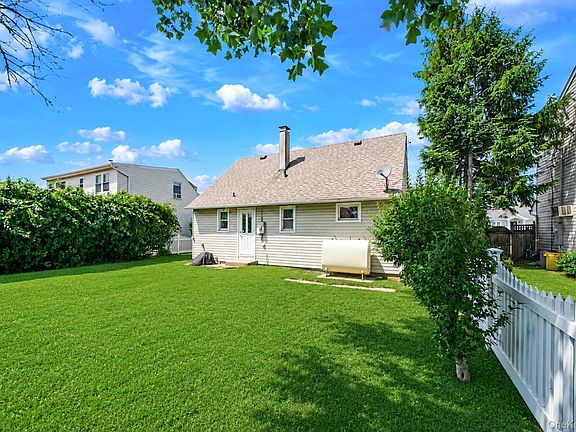 5th image of 112 Franklin Place