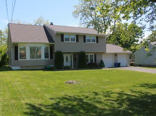 14 Saratoga Ave, Bound Brook, NJ 08805