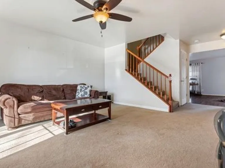 2726 Brookrun Dr — Photo 2