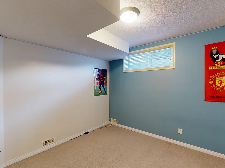23 Chapala Close SE — Photo 49