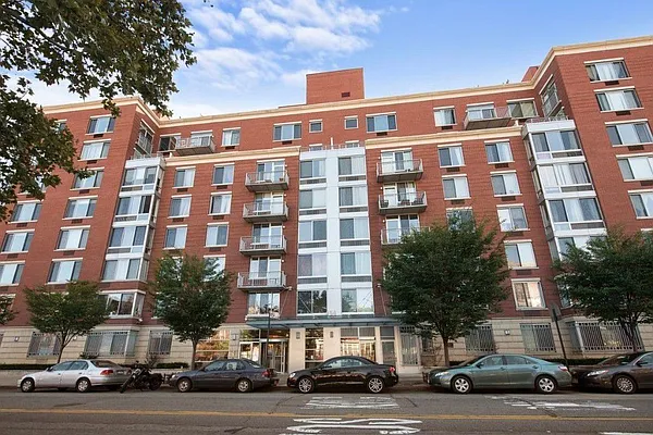 Rented by Living New York | media 11