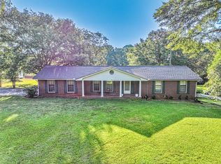 684 N Cherokee Rd, Social Circle, GA 30025