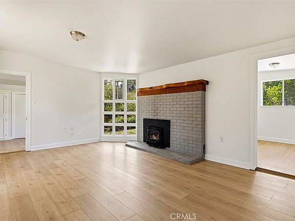5th image of 1501 Emerson Rd