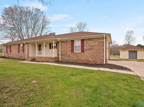 940 Carter Grove Rd, Toney, AL 35773