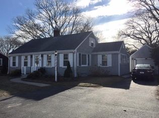 15 Young Rd, Falmouth, MA 02540