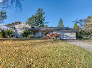 10306 NW 26th Ave, Vancouver, WA 98685
