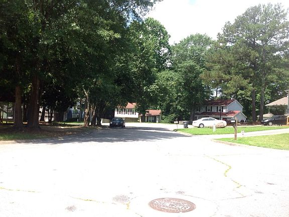 5th image of 892 Brandlwood Way