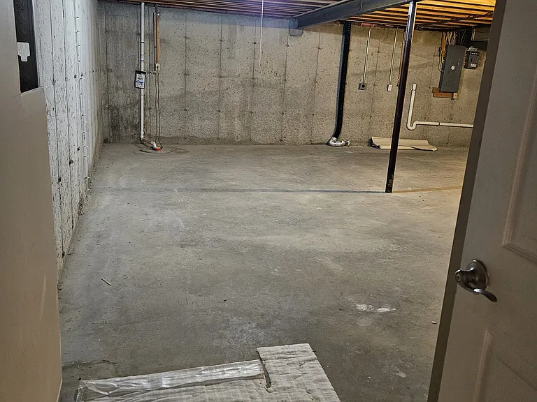 615 Arrowhead Ln — Photo 24