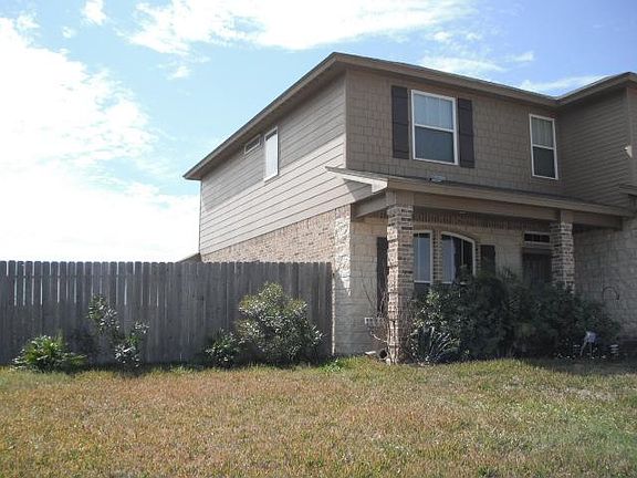 4th image of 7933 Pavo Real St