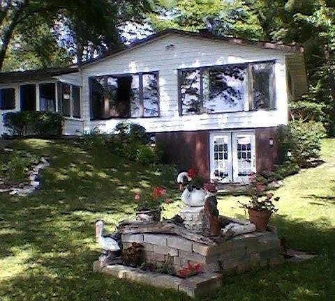 4th image of 2699 N Lakeview Dr