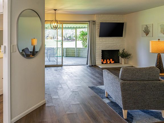 2nd image of 5822 Encina Rd Unit 1