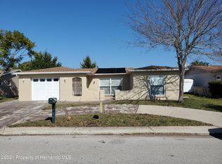 8225 Redfield Dr, Port Richey, FL 34668