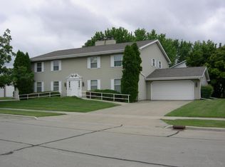 720 Starboard Ct W #D, Oshkosh, WI 54901