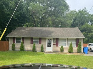 106 Cerak Ln, Clayton, NJ 08312