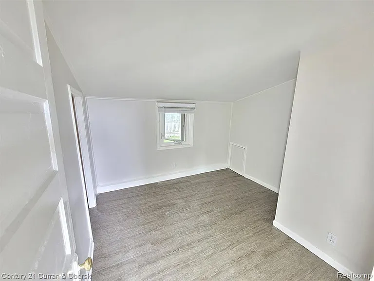 6960 Green Hwy #2 — Photo 7