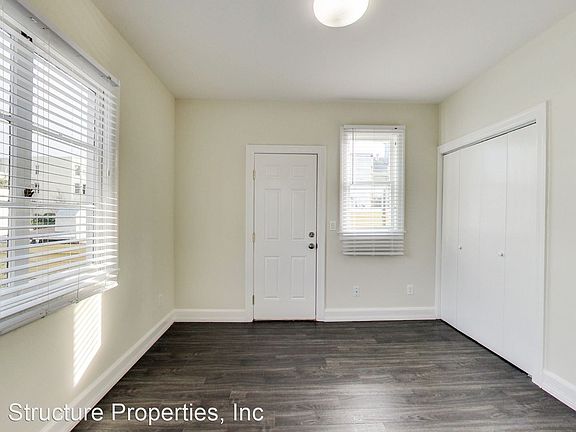 4th image of 688-692 Haight St #692B