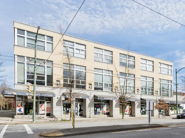 2088 W 11th Ave #Penthouse 4, Vancouver, BC V6J 2C9