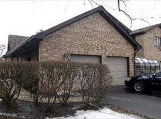 1652 Pebble Beach Dr #3, Hoffman Estates, IL 60169