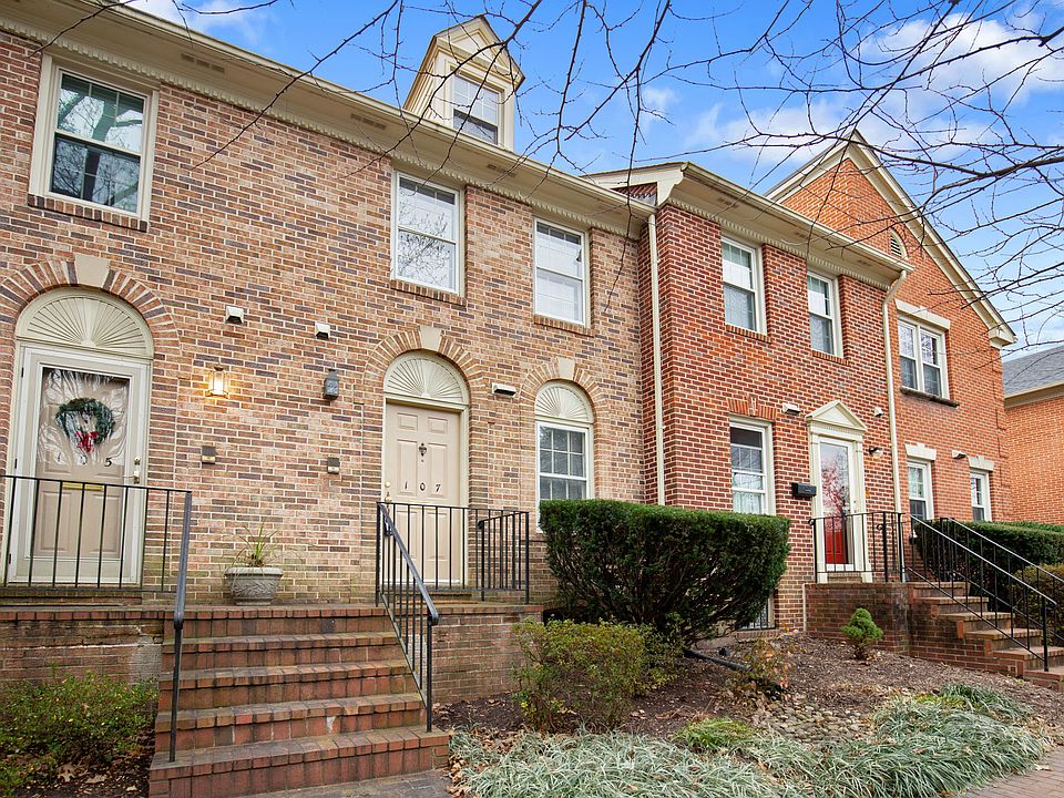 1st image of 107 Great Falls St #1