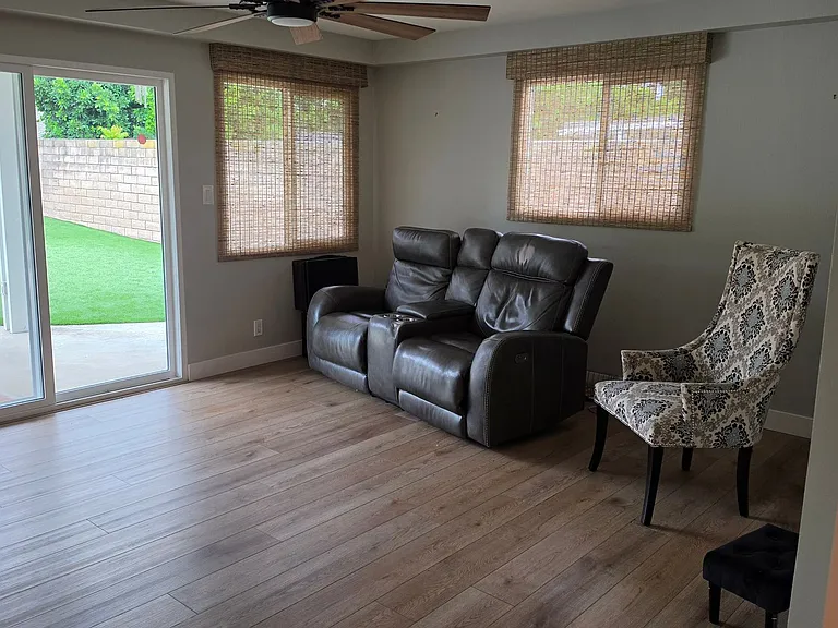 5552 Tammarisk Dr — Photo 12