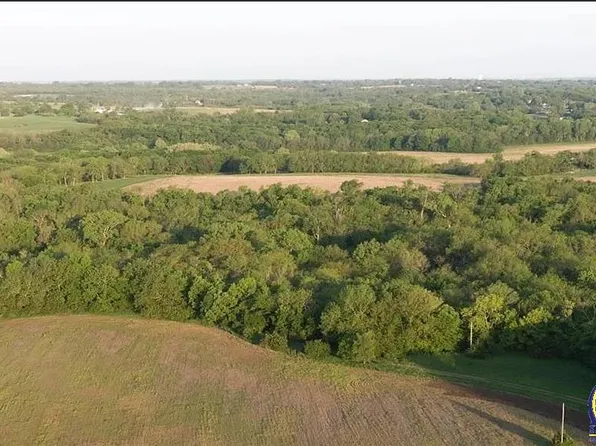 10699 U4 Rd, Hoyt, KS 66440