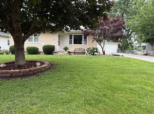 1628 Hammond Ave, Waterloo, IA 50702