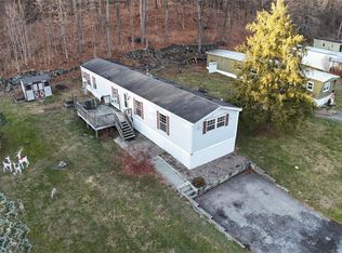 16 Walnut Park Ln, Milton, NY
