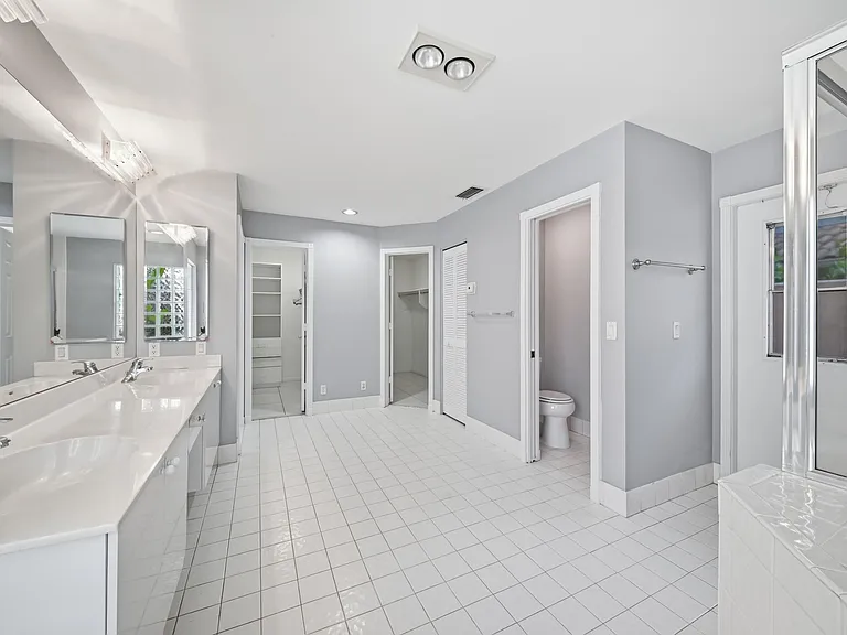 10769 Maple Chase Dr — Photo 38