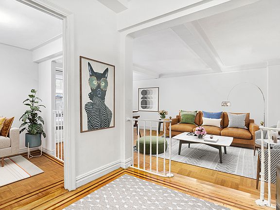 3rd image of 250 Cabrini Blvd APT 2C