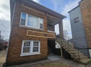 517 W Columbus Dr, East Chicago, IN