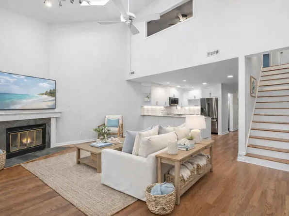 198 River Breeze Dr, Charleston, SC 29407