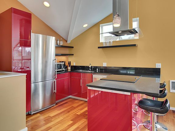 3rd image of 4233 49th Ave S #B
