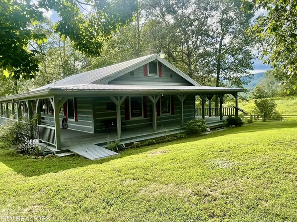 160 Rural Vale Rd, Tellico Plains, TN 37385