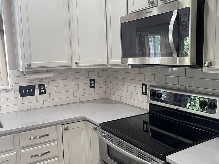 5271 Summerset Dr — Photo 20