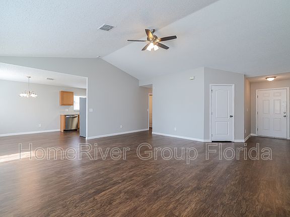 3rd image of 1630 Redfin Dr