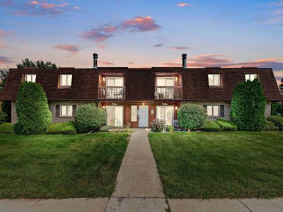 2533 Harvest Dr #1, Crown Pt, IN, 46307